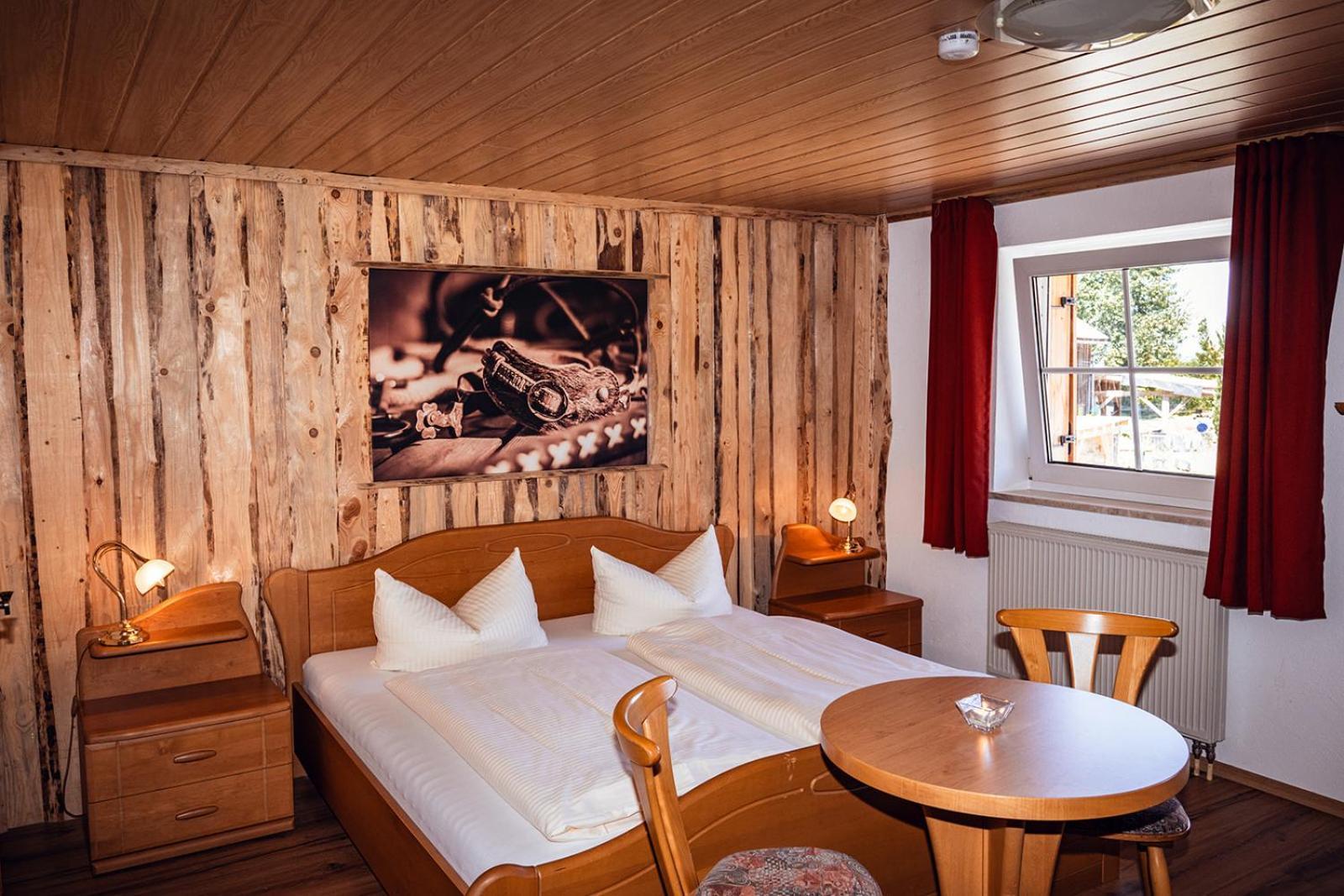 Landhotel Zum Matthiasl Bischofsreut ภายนอก รูปภาพ