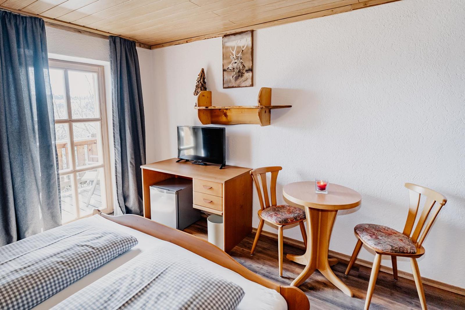 Landhotel Zum Matthiasl Bischofsreut ภายนอก รูปภาพ