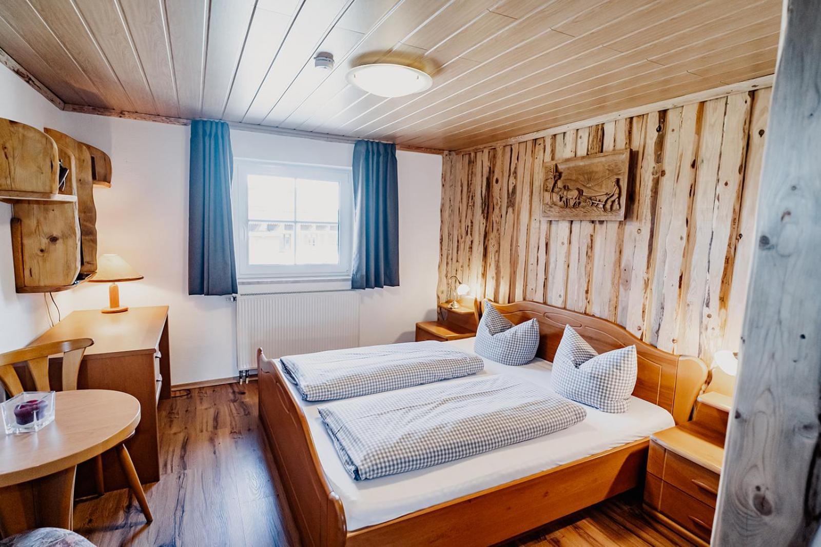 Landhotel Zum Matthiasl Bischofsreut ภายนอก รูปภาพ